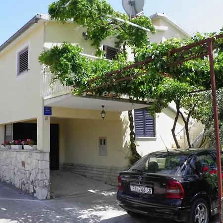 By The Sea Cove Ljubljeva, Trogir - 2194 Voluja