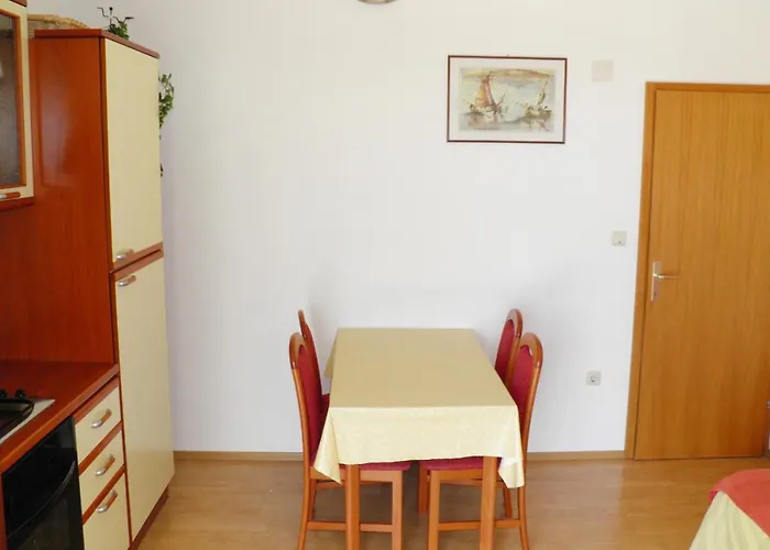 By The Sea Cove Ljubljeva, Trogir - 2194 Lägenhet Voluja