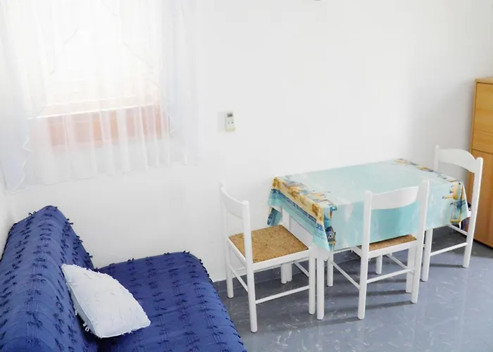 Lägenhet By The Sea Cove Ljubljeva, Trogir - 2194