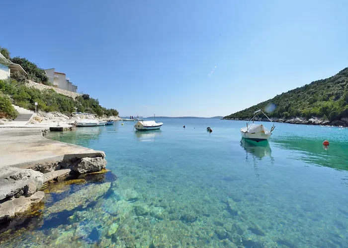 Lägenhet By The Sea Cove Ljubljeva, Trogir - 2194